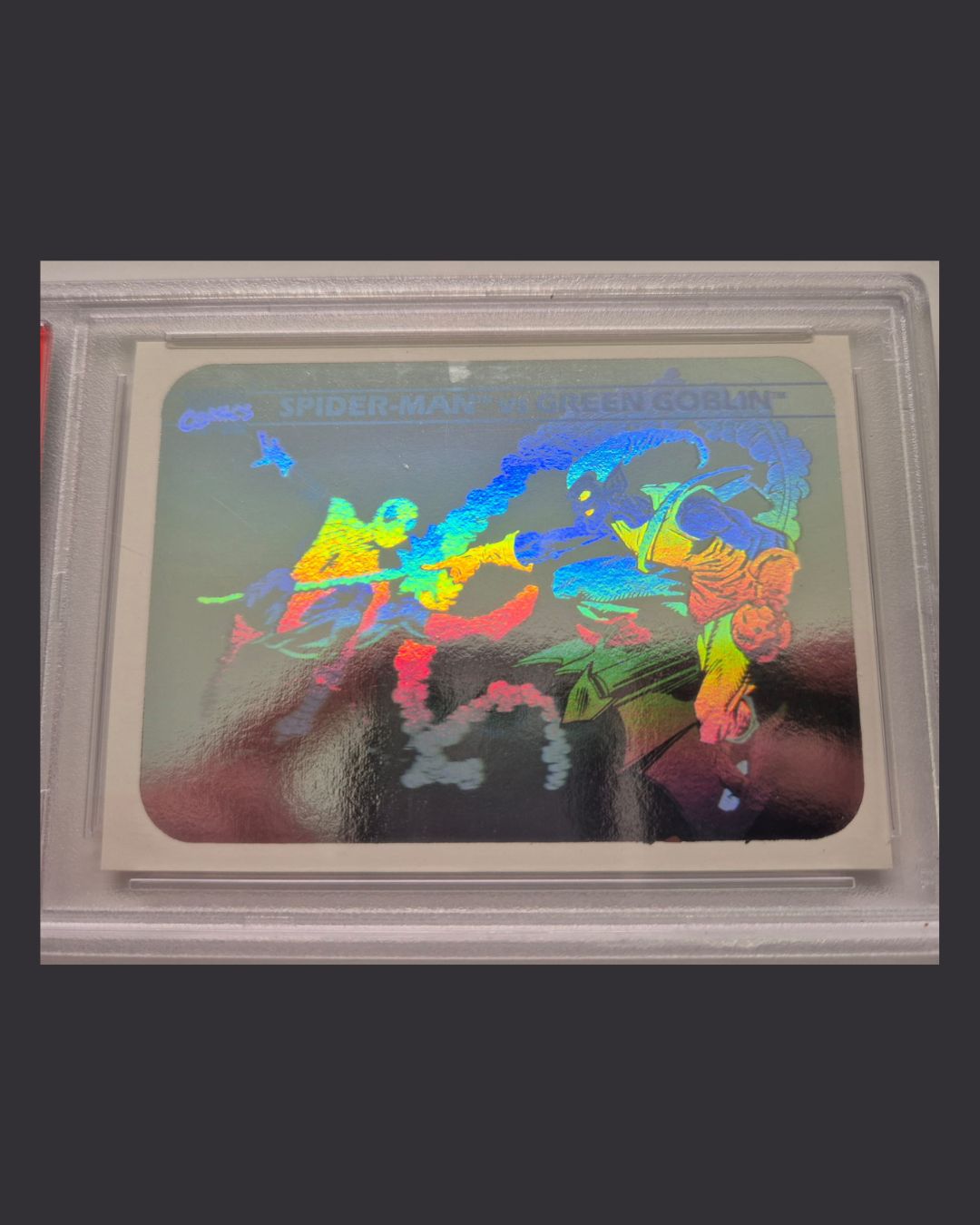 1990 Marvel Universe Hologram #MH5 – Spider-Man vs. Green Goblin PSA 8
